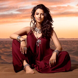 Meenakshi Chaudhary: An Icon of Poised Elegance and Bold Style Choices Meenakshi Chaudhary: An Icon of Poised Elegance and Bold Style Choices