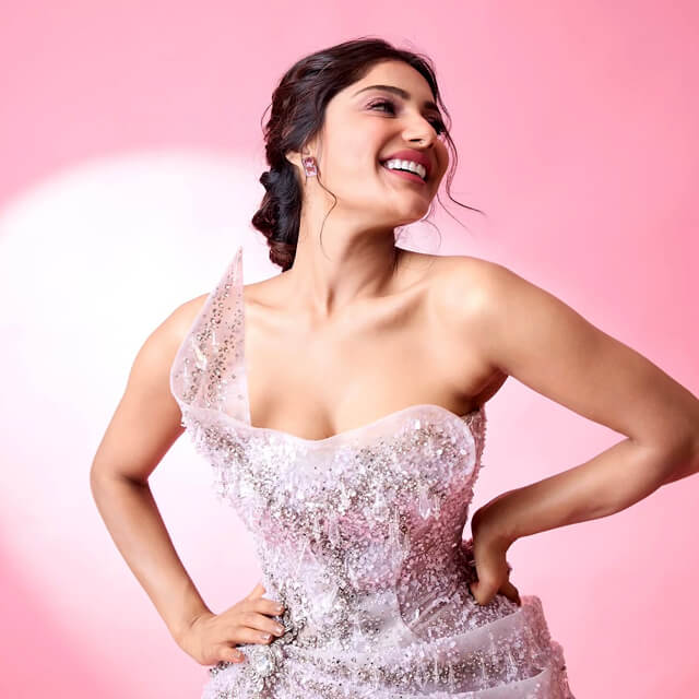 Ishita Raj stuns in ethereal JoliPoli Couture at IIFA Awards