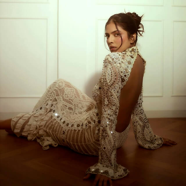 Malavika Mohanan wows fans with her White Backless Gown