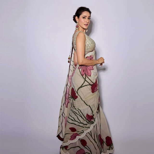 Pragya Jaiswal slays in Cream Floral Saree