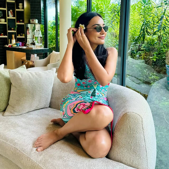Surbhi Jyoti celebrates Christmas early with a Tropical Floral Dress