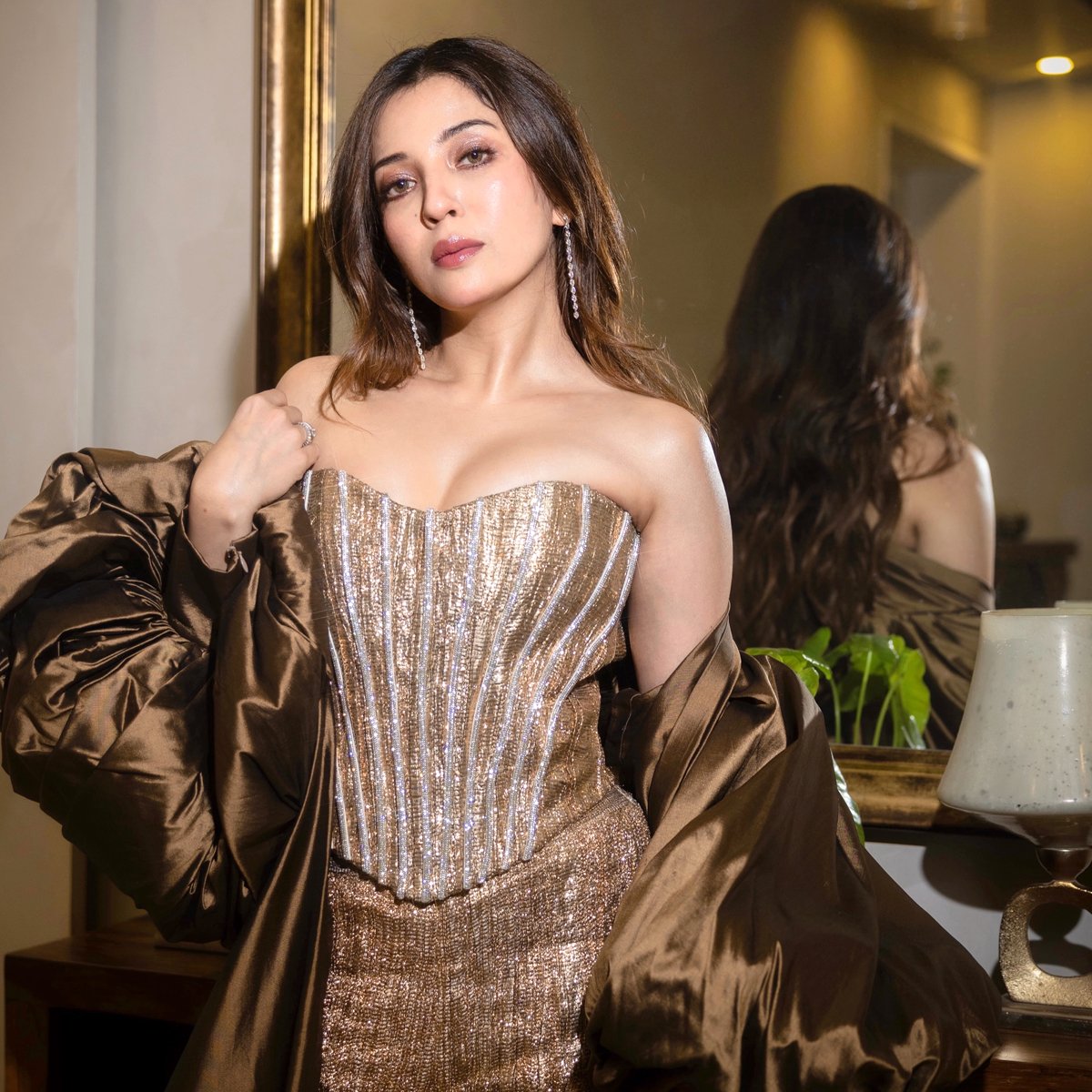 Barkha Singh's Gold Corset Look by Manish Malhotra