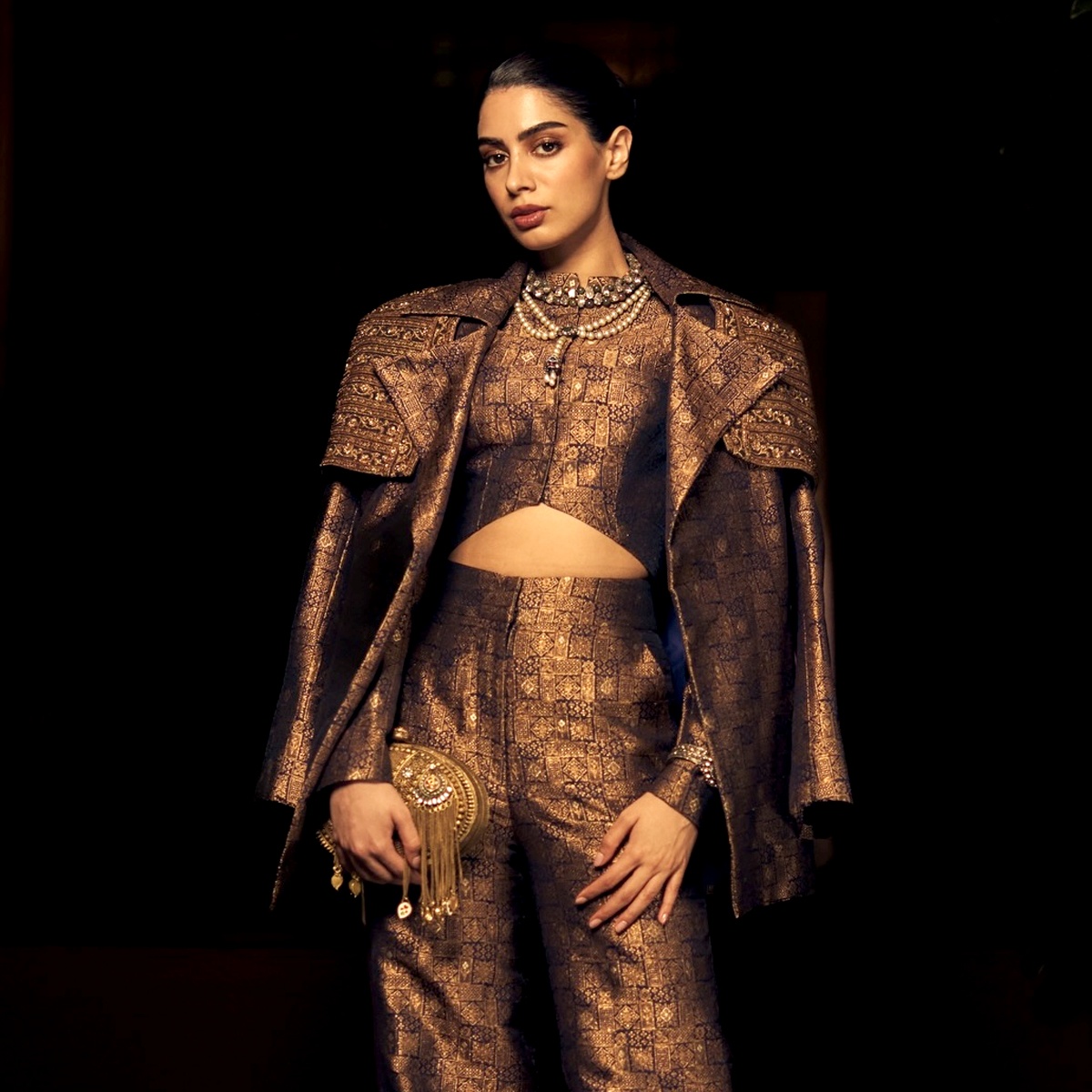 Khushi Kapoor's Swadesh Look is Built on Centuries-Old Weave