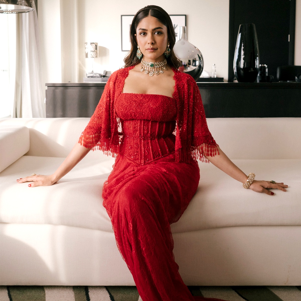 Mrunal Thakur's Red Lace Look has One Striking Contrast Detail