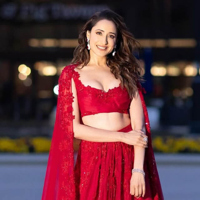 Pragya Jaiswal celebrates Indian Craftsmanship in Stylish Red Lehenga Pragya Jaiswal celebrates Indian Craftsmanship in Stylish Red Lehenga