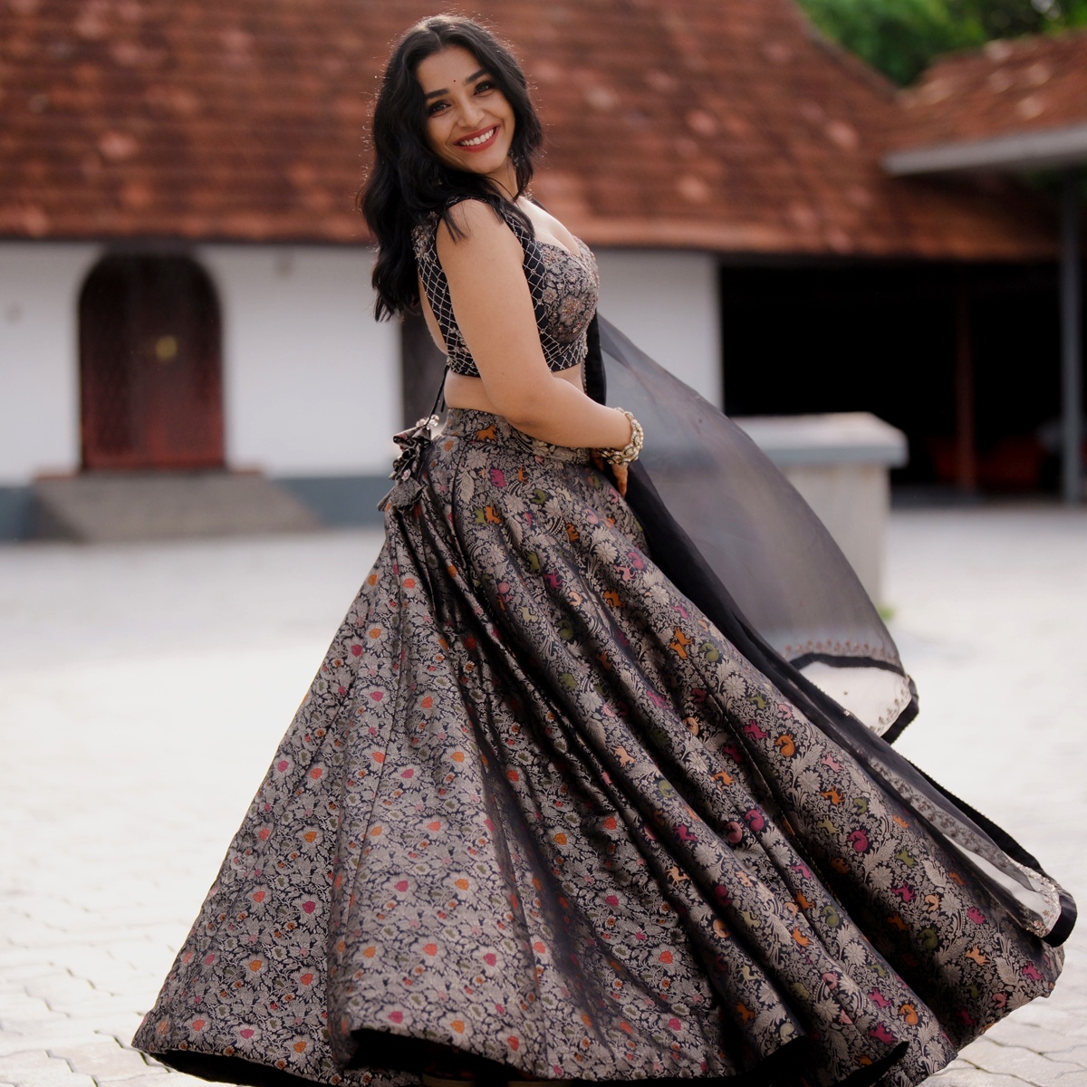 Rajisha Vijayan's Santinni Lehenga Gets a Modern Twist Rajisha Vijayan's Santinni Lehenga Gets a Modern Twist